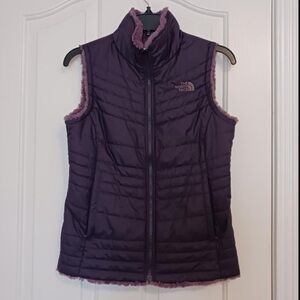 The North Face Women's size xs moss bud Dark Purple puffer with fleece